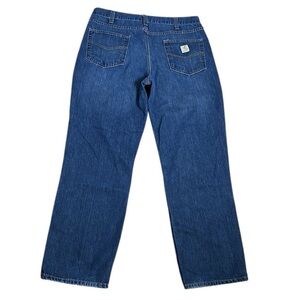 Carhartt men jeans,38x32,straight leg 
outdoors,work,chores,barn yard ,exc cond